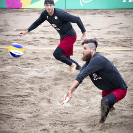 Canada men’s beach volleyball players Aaron Nusbaum and Mike Plantinga played against Mexico. 