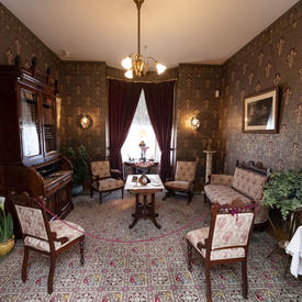 The living room at the Maison Alphonse-Desjardins. 
