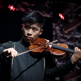  Canadian violinist Kerson Leong is performing.  