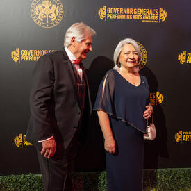 La gouverneure générale Marie Simon arrive au Gala des Prix du Gouverneur général pour les arts du spectacle