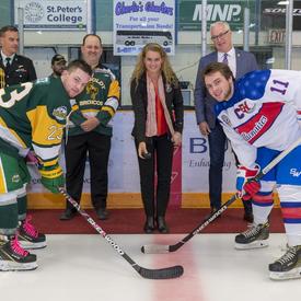 The Governor General then conducted the official puck drop at the Humboldt Broncos home game. 