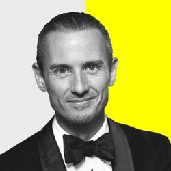 Musically Speaking host, Alexander Shelley