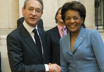 Rencontres à Paris et investiture spéciale au sein de l'Ordre du Canada le 7 mai 2008