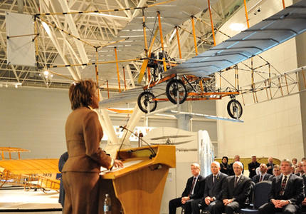 Governor General celebrates 100 years of flight at the Canada Aviation Museum