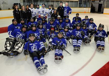 Rencontre avec des joueurs du Toronto Sledge Hockey