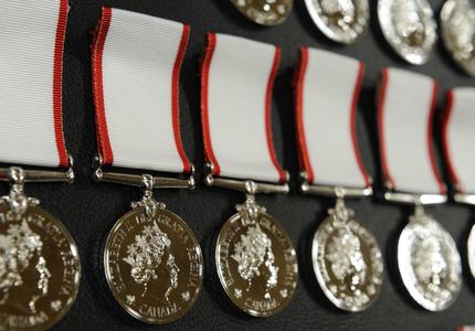 Cérémonie inaugurale de remise de la Médaille du service opérationnel 