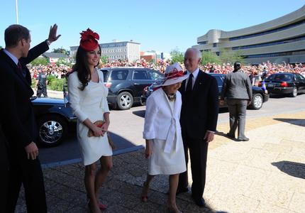 Tournée royale 2011 - Cérémonie de citoyenneté dans le cadre de la fête du Canada