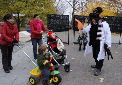 L’Halloween à Rideau Hall : les fous de la science! 