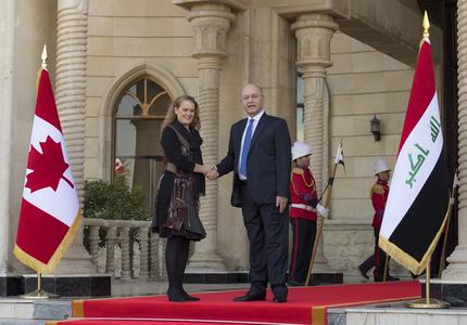 Governor General Julie Payette shakes hands with His Excellency Barham Salih, President of Iraq.