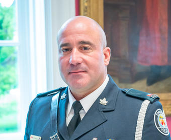 Le sergent Michael Fonseca, M.B.