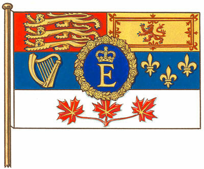 Drapeau de Sa Majesté la Reine pour son usage personnel au Canada